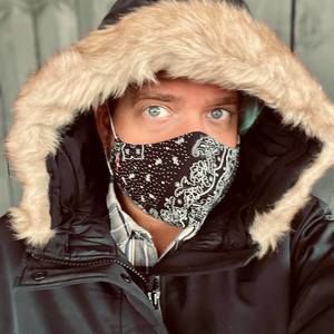 Meet your Posher, Bobby